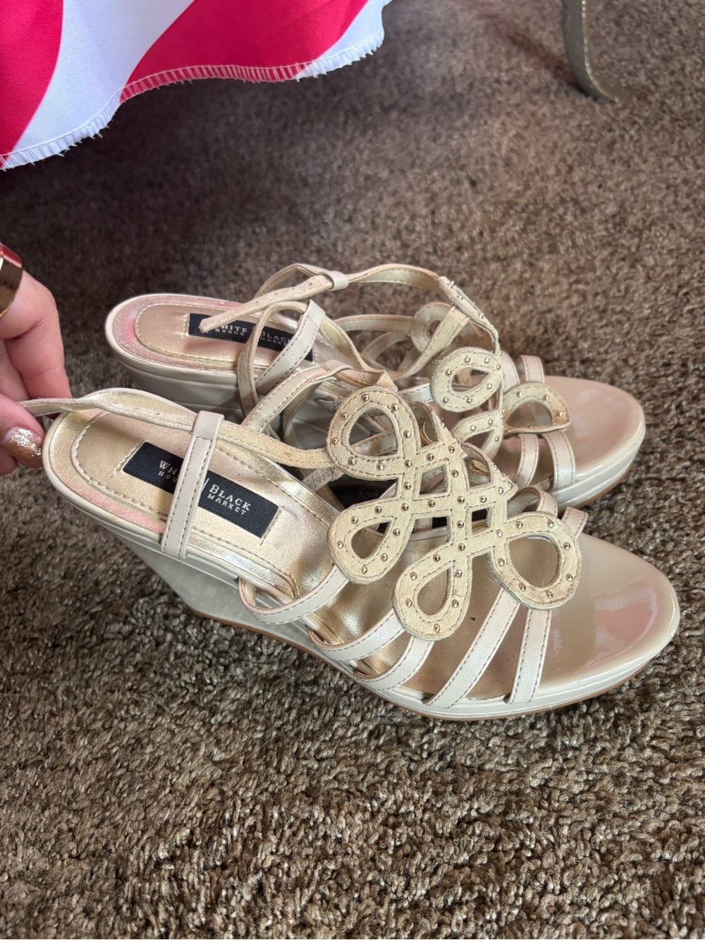 Vintage Y2k StyleWhite House Black Market Cream Strappy Decorative Wedge Sandals